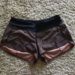 Lululemon speed up short 2.5” inseam